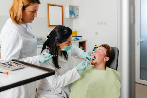 Best Emergency Tooth Extraction in Forsyth, GA